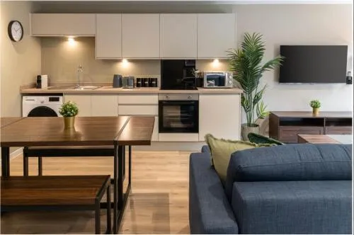 Richmond Row by L3 Apartments photo 1