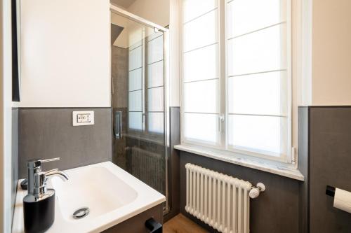 Cadamare charming rooms in Portovenereにあるバスルーム