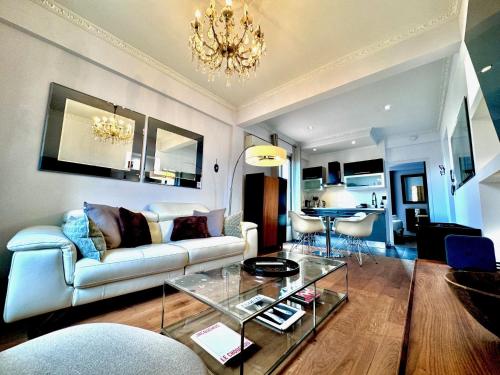 ApartHotel Riviera - LE PETIT BALCON DE L'OPERA - Old Town Promenade des Anglais