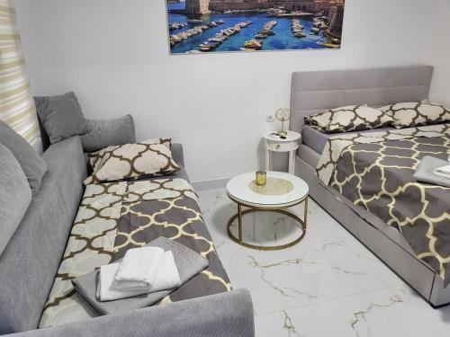MANGO APARTMAN studio