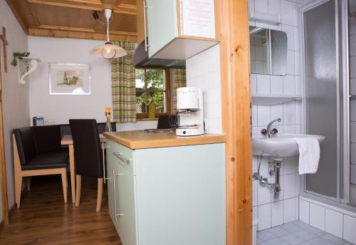 Dapur atau dapur kecil di Glonerbauer Apartment
