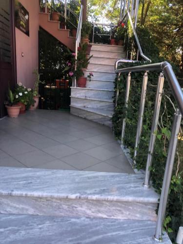 Φωτογραφία από το άλμπουμ του Bar Restaurant Hotel Drraska σε Maliq