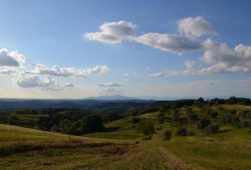 a view from the top of a hill at Agriturismo Le Case di San Vivaldo in Montaione