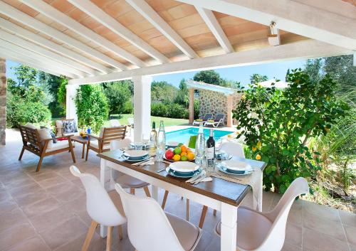 Owl Booking Villa Almadrava - Vacation Paradise
