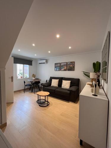 Χώρος καθιστικού στο Apartamento 1 dormitorio - Geraneos 14