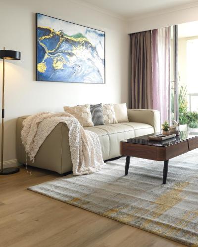 Ruang duduk di Chic Darling Harbour Oasis in the Heart of Sydney, 2BR 2BA, Resort-Style Amenities