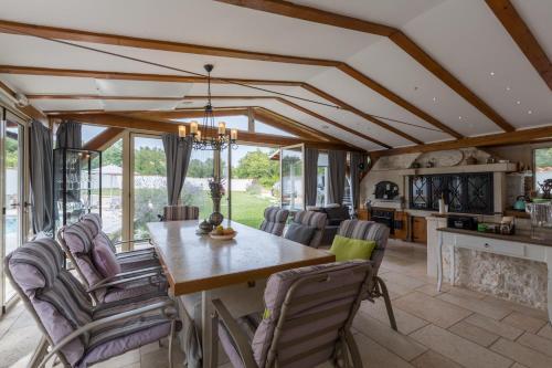 Family friendly house with a swimming pool Lovrecica, Umag - 22979