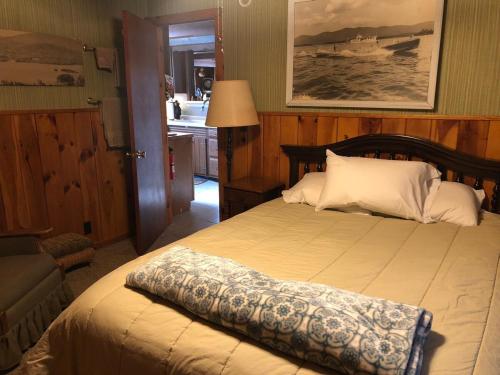 Gallery image of Mountain Retreat on Private Lake-Alderbrook Lodge in Bolton