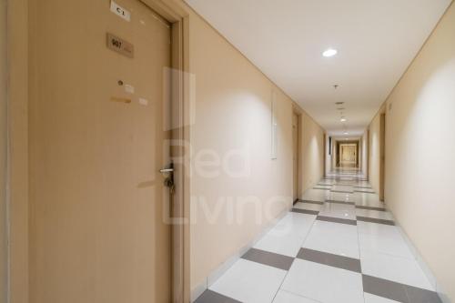 Фотография из галереи RedLiving Apartemen 19 Avenue - Rhaseeka Room в городе Porisgaga
