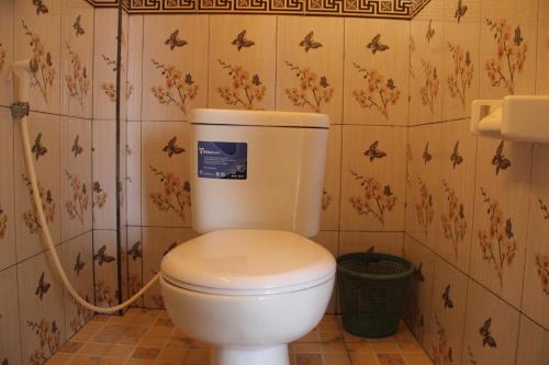 Et badeværelse på Kabera House 2