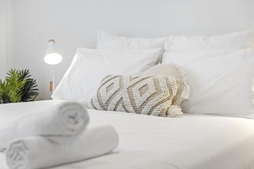 Letto o letti in una camera di The Village Belle - Stay In The Heart of Sorrento