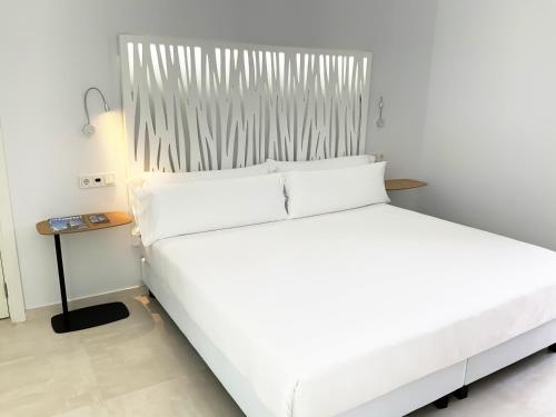 Feelathome Rivero Apartments