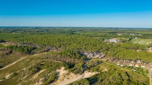 Photo de la galerie de l'établissement Camping Village Le Vieux Port*****, à Messanges