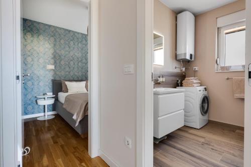 Spacious two bedroom apartment with roof terrace, Borik