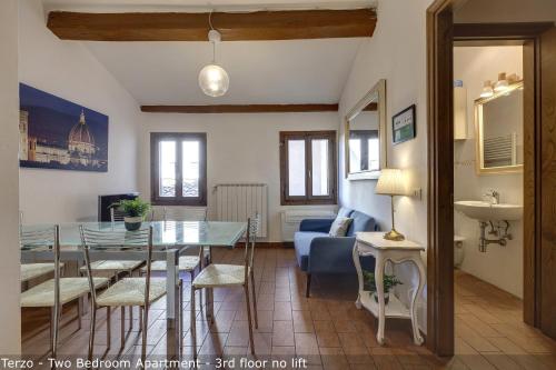 Palazzuolo Tower Apartments by Mamo Florence
