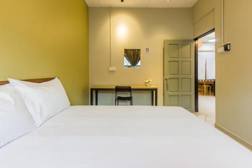 Letto o letti in una camera di Urban 10pax Terrace Gem near Sunway Carnival