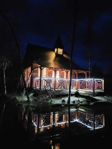 Das Gebäude in dem sich das Chalet befindet