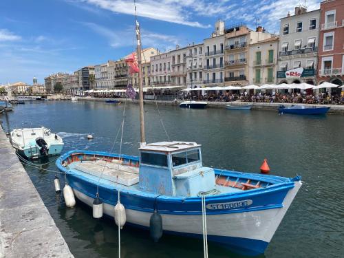 Petit cocon vue sur la corniche de Sete