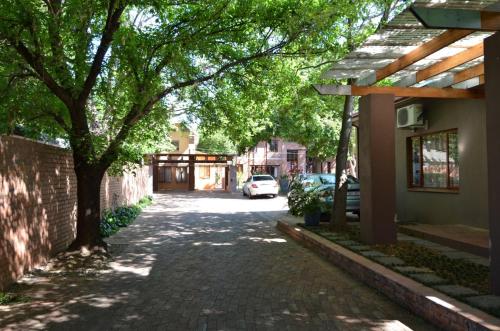 El barrio en el que está el bed and breakfast o un barrio cercano