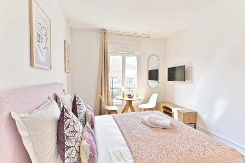 Magnifique studio neuf au centre de Montreuil - II