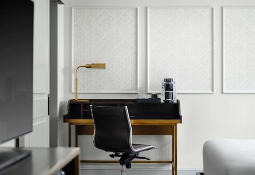 Gambar di galeri bagi Hotel Phillips Kansas City, Curio Collection By Hilton di Kansas City