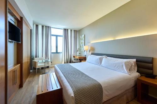 Room Double or Twin Room - 1