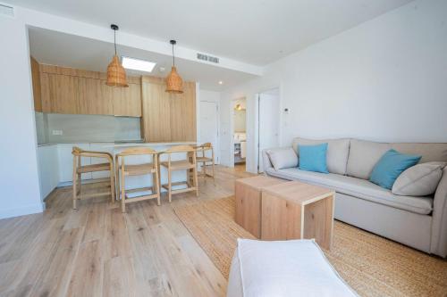 Kuchyň nebo kuchyňský kout v ubytování Punta Candor Suites