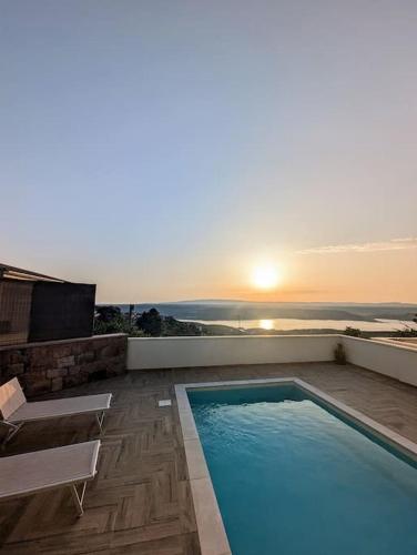 Πισίνα στο ή κοντά στο la Terrazza sul Lago
