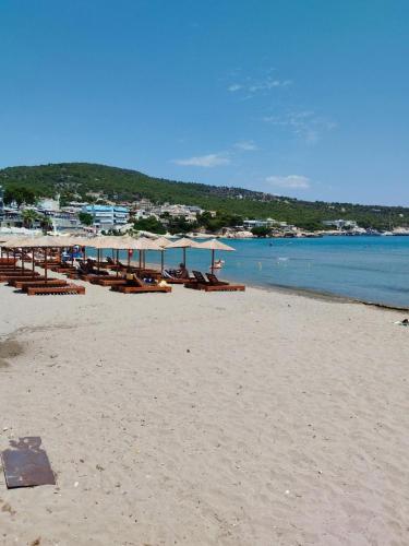 Nikolas Marios by Frangki