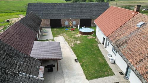 Budova, kde se prázdninový dům nachází