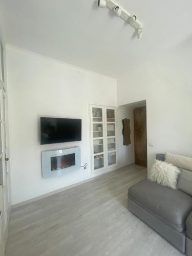 Colosseum Lindarella Home