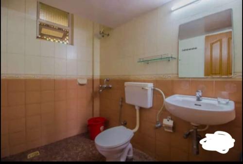Ένα μπάνιο στο 2 bhk resort with pool calangute candolim