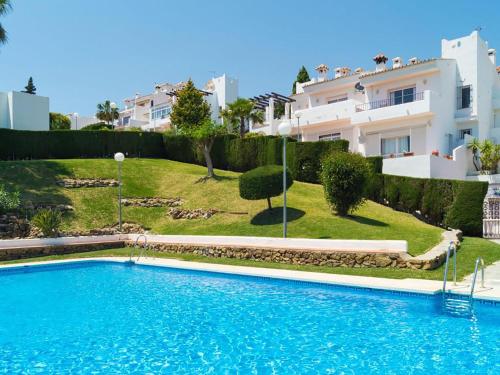 Estepona West Townhouse CECILIA