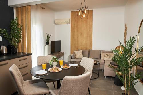 Golden Apartment by BiNoBi!