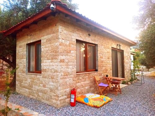 Το κτήριο όπου στεγάζεται  το ξενοδοχείο διαμερισμάτων