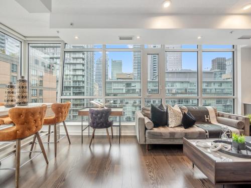 Χώρος καθιστικού στο freed Suites - Downtown Toronto