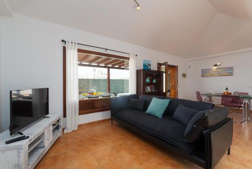 Villas Del Sur 26 by Villas Now Ltd