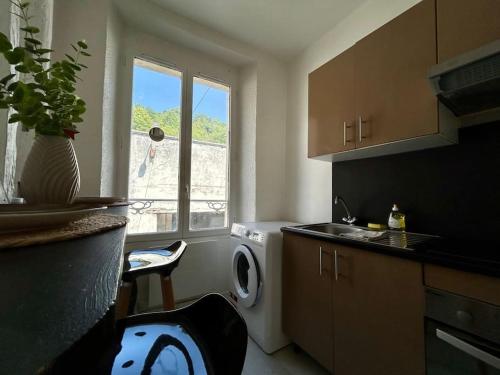 Dapur atau dapur kecil di Proche Seine - Studio - 2 pers