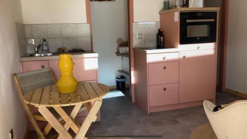Gallery image of Tiny house de Tempoyrac in La Rochette