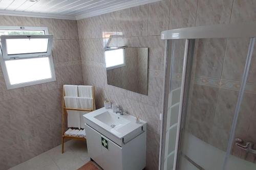 Ένα μπάνιο στο Casa da Ermida