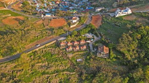 Landskap semula jadi dekat dengan rumah tamu ini