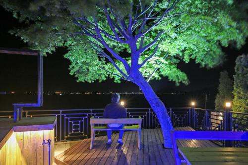 Galeriebild der Unterkunft Namhae Bokkongii Seesru Ocean View Poolvilla in Namhae