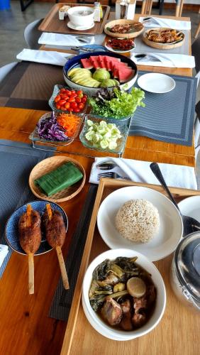 Mad på hotellet eller i nærheden