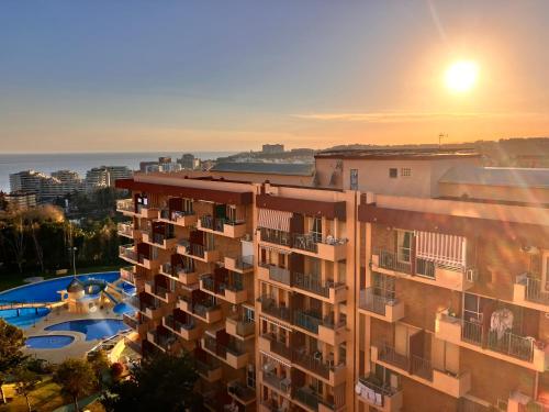 Bythewave Apartments