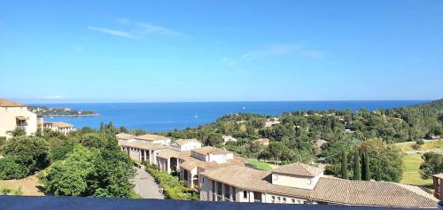 Village Cap Esterel Vue Mer, Duplex Climatisé