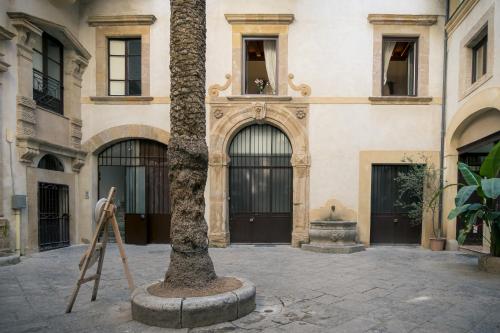 Palazzo Santa Ninfa - Luxury Mansion photo 40