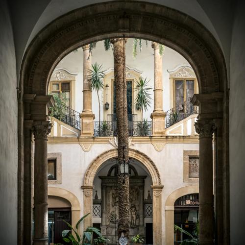 Palazzo Santa Ninfa - Luxury Mansion photo 39