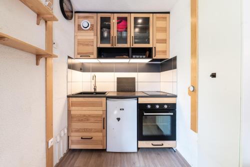 Photo de la galerie de l'établissement Le Petit Refuge de la Plagne - Studio vue montagne, à Mâcot La Plagne