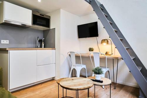 Lille Beaux Arts : studio équipé en mezzanine