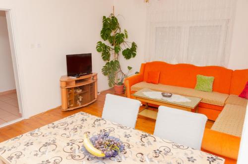 TV a/nebo společenská místnost v ubytování Apartment Relax